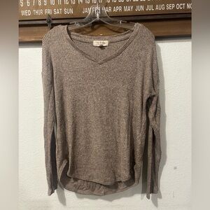 No Frills Super Soft  Sweater Long Sleeves Lt Brown Size Small (1433)